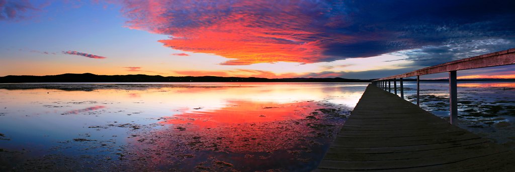 The-Promise-of-Warmth-Long-Jetty-NSW.jpg